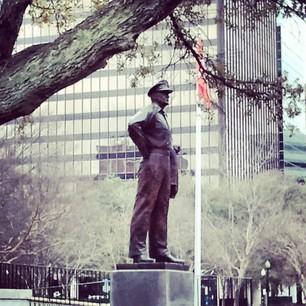 Douglas MacArthur statue in downtown Norfolk